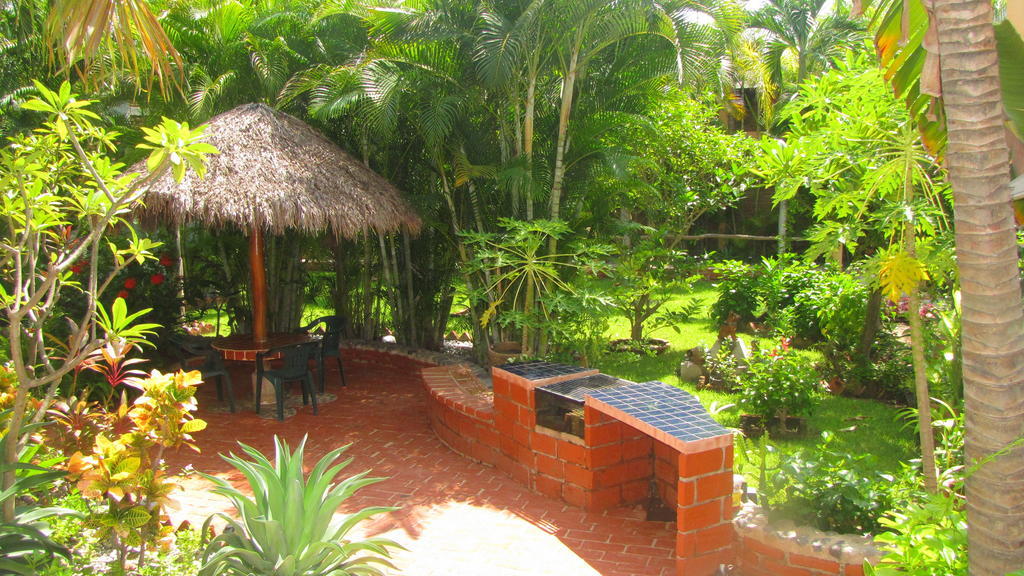 Hotel La Paloma Oceanfront Retreat San Patricio - Melaque Zimmer foto